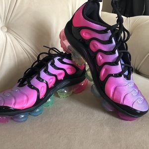 Nike 2017 Be True Vapormax